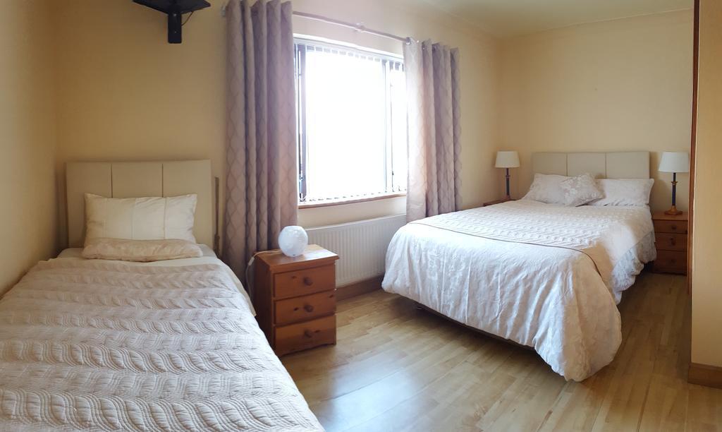 Grange House B&B ゴールウェイ エクステリア 写真